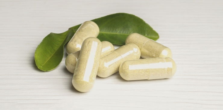 Prebiotyki i probiotyki – czym się różnią i kiedy warto je stosować?